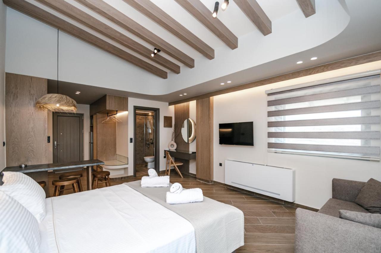 Terra Helios Suites & Studios Kyparissia Exterior photo